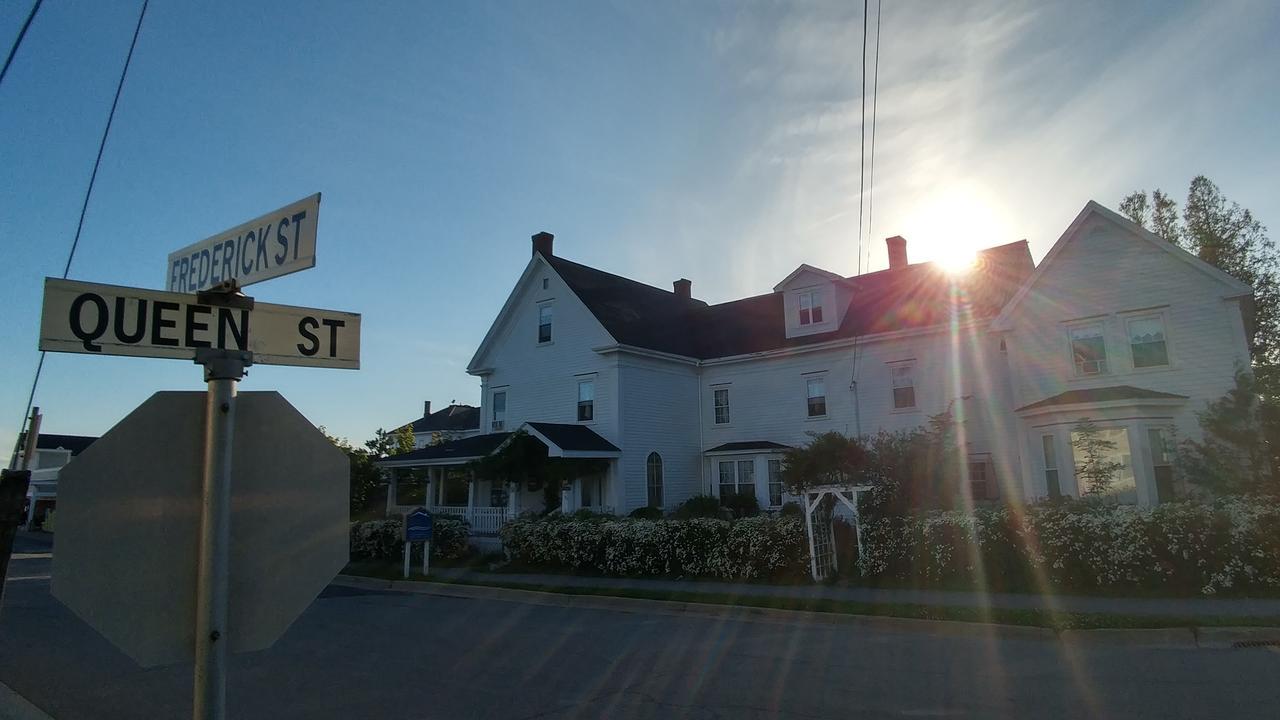 Inn On Frederick St. Andrews By The Sea Exteriör bild